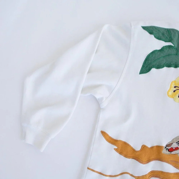 Vintage Spanner Imports  White & Green Tarzan Themed 100% Cotton Sweater S - Picture 9 of 12